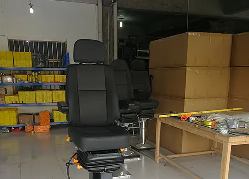 Cadeira de Timoneiro Náutica com Apoio de Braço